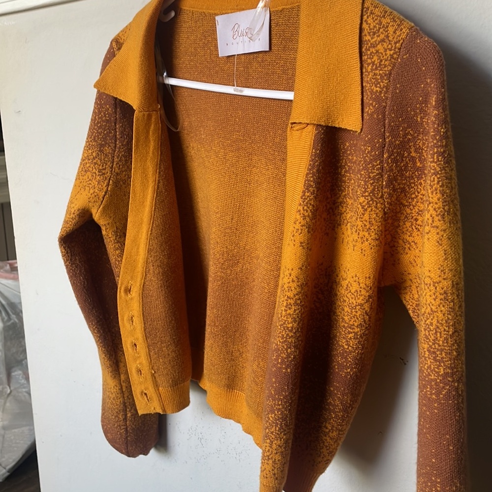 Fall sweater - Picture 3 of 3